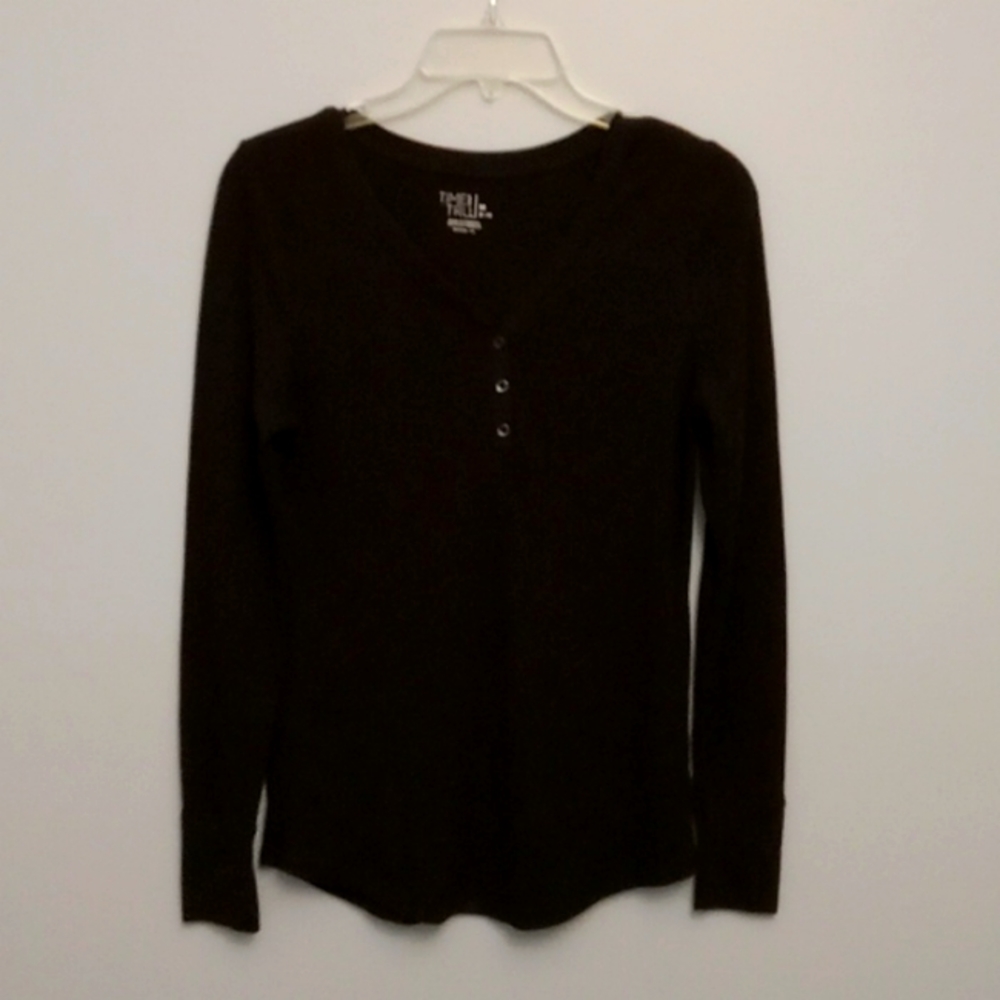 Women's Black Long Sleeve Shirt